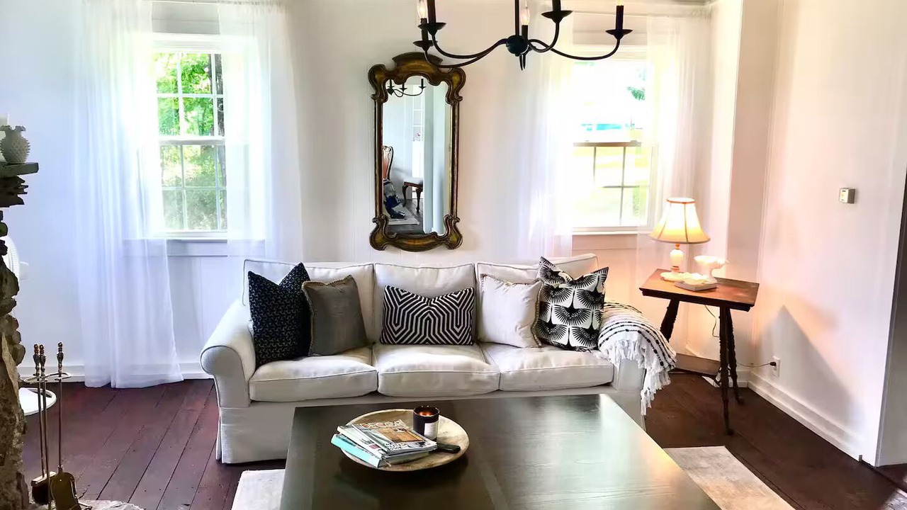 Photo of Livingroom in Town of Conesville