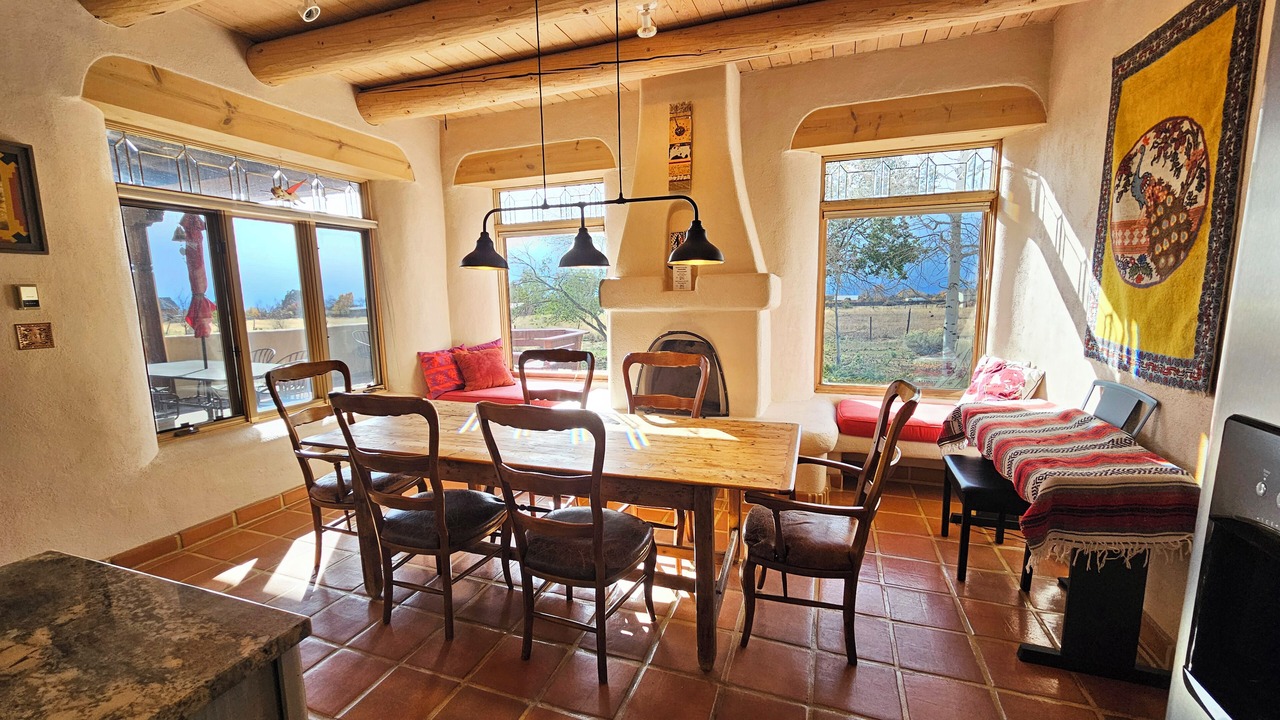 Photo of Livingroom in Arroyo Seco