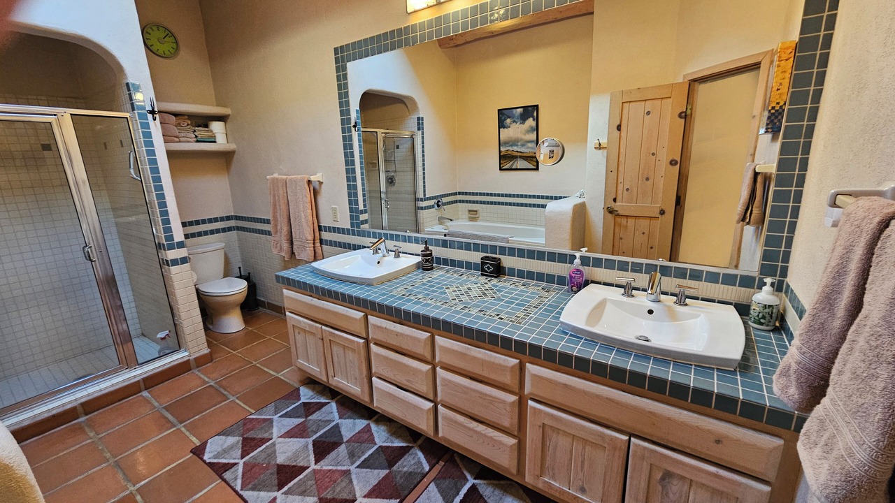Photo of Bathroom in Arroyo Seco