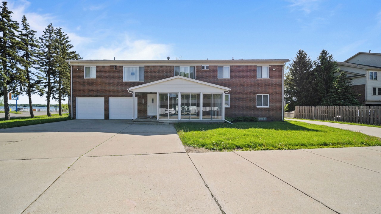 Photo of Outdoor in Walled Lake