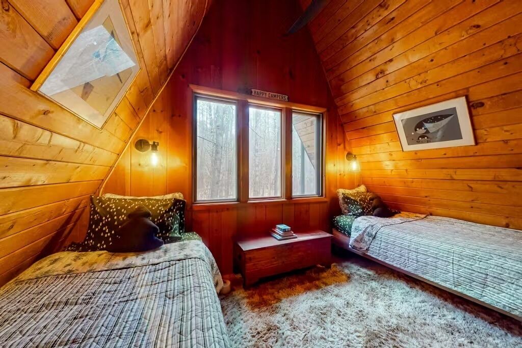 Photo of Bedroom in East Jamaica