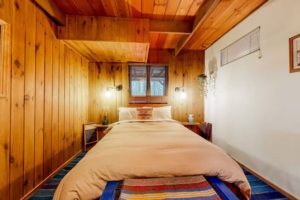 Photo of Bedroom in East Jamaica