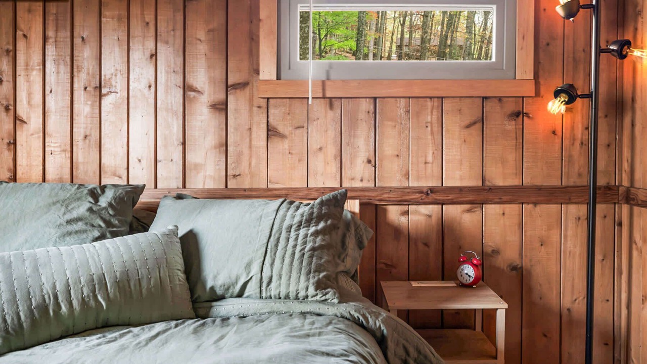 Photo of Bedroom in Kabletown