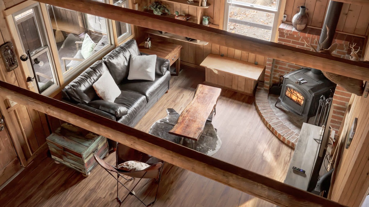 Photo of Livingroom in Kabletown