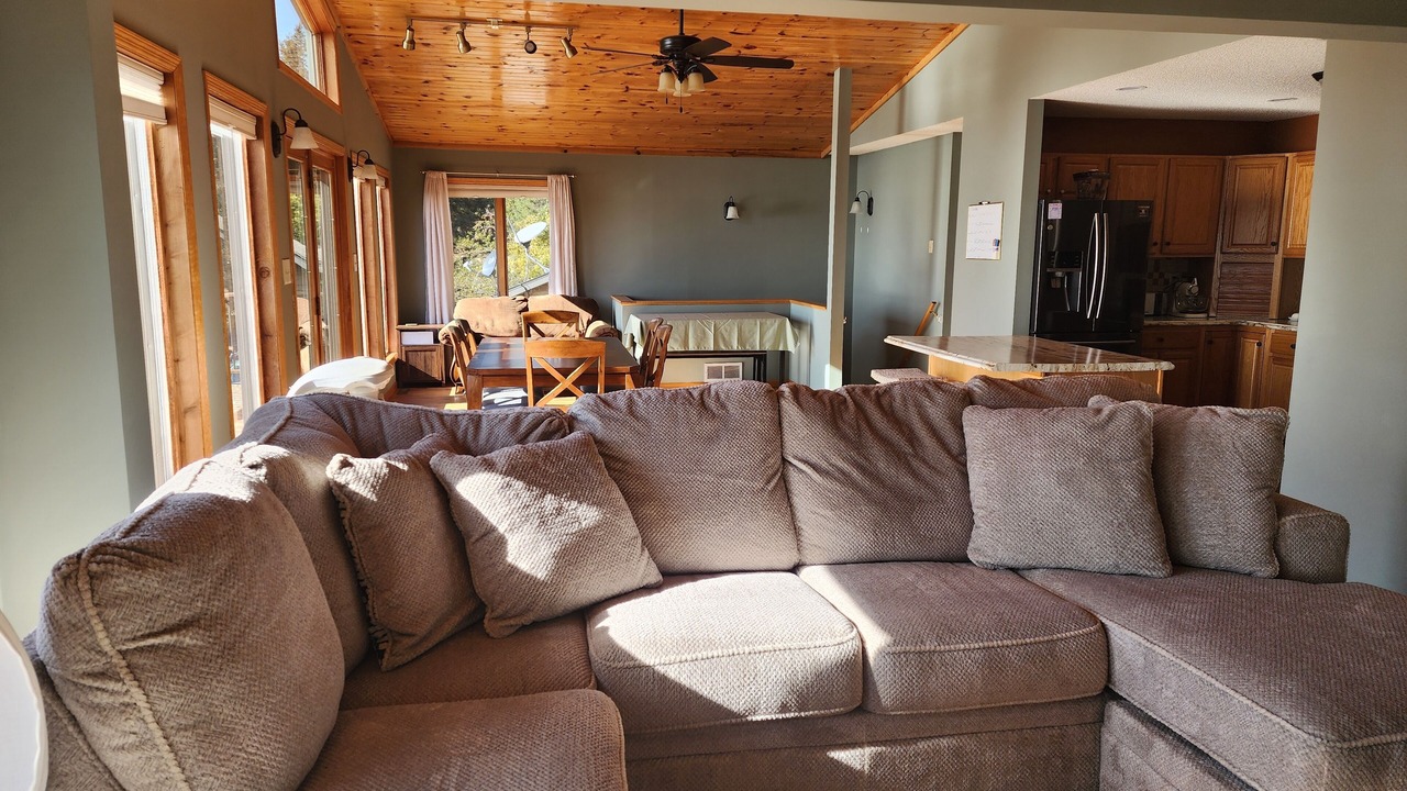 Photo of Livingroom in Spooner