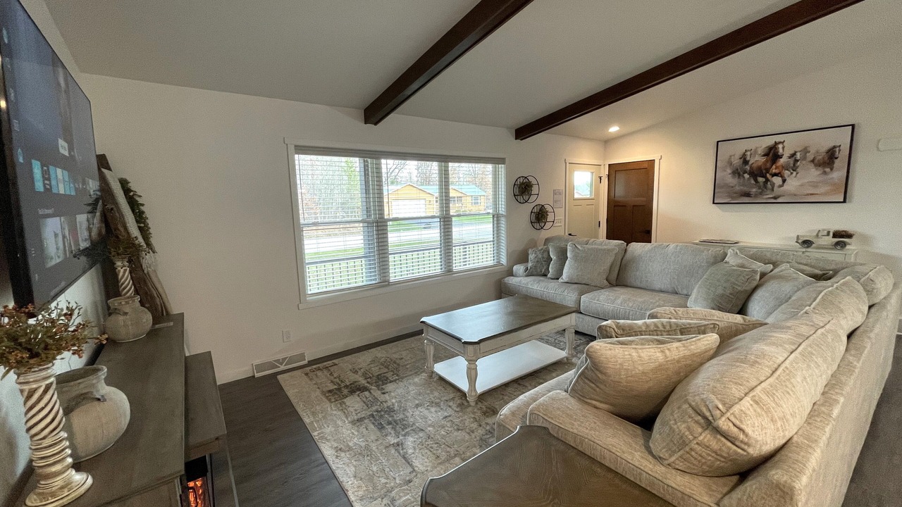 Photo of Livingroom in Spring Brook