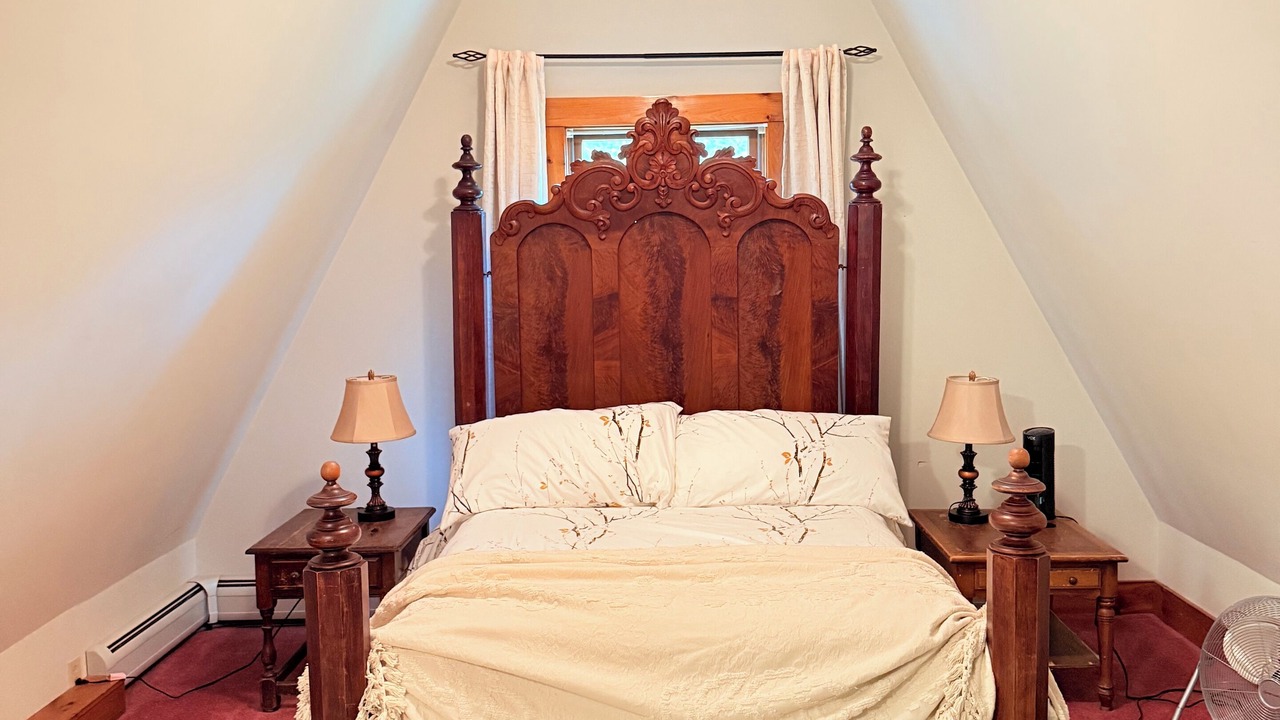 Photo of Bedroom in Marshfield