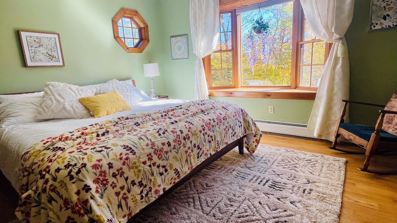 Photo of Bedroom in Marshfield