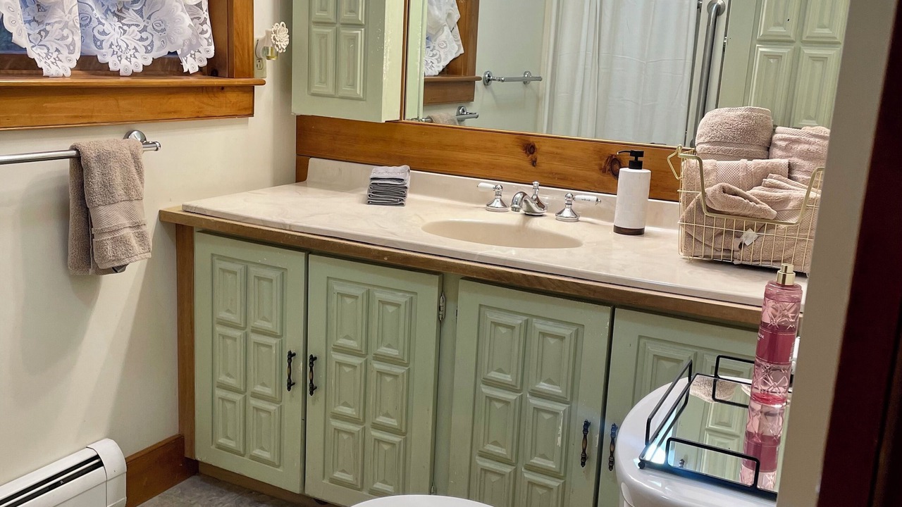 Photo of Bathroom in Marshfield