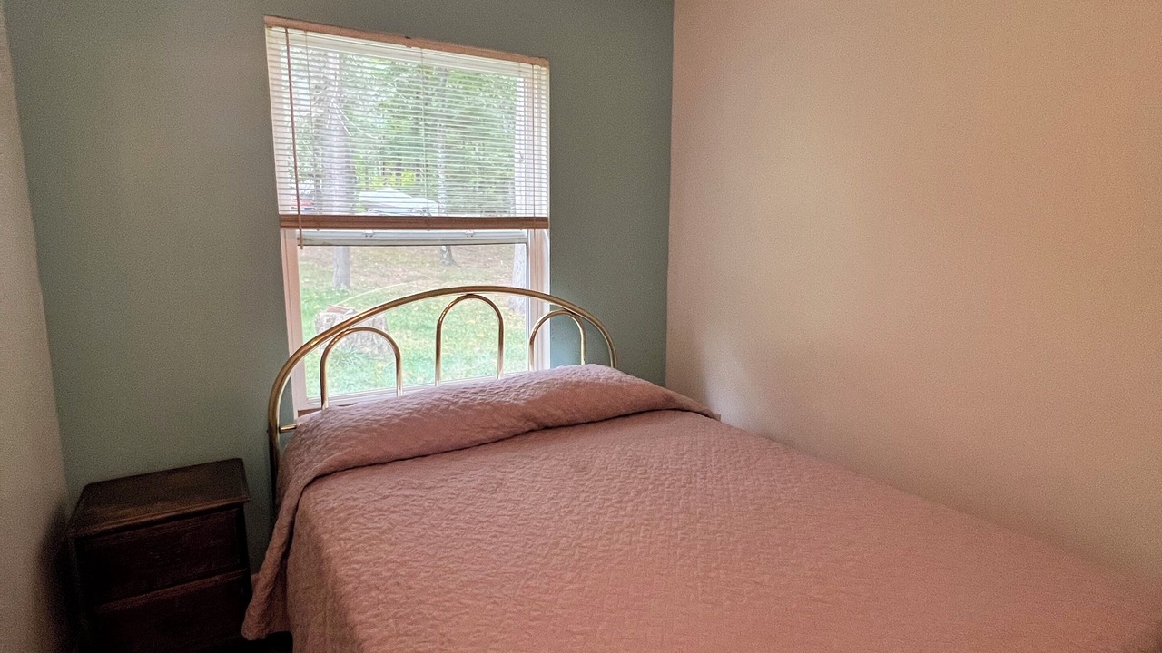 Photo of Bedroom in Herron