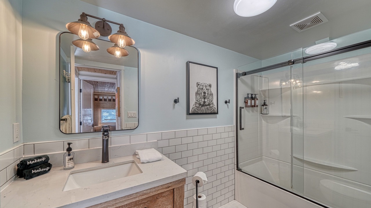 Photo of Bathroom in Howard