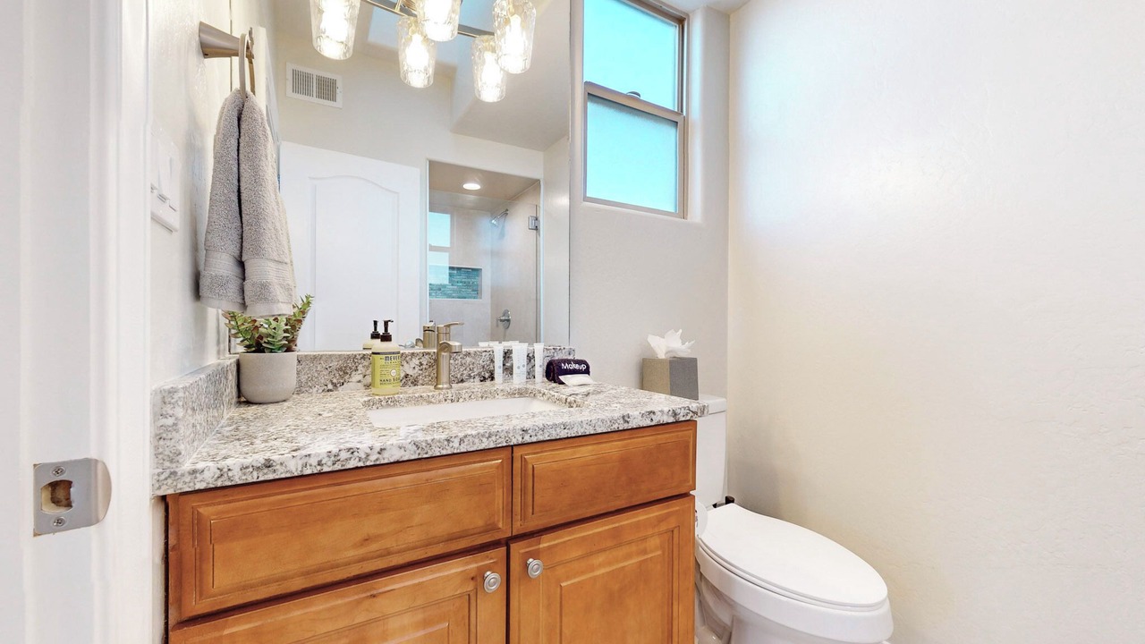 Photo of Bathroom in Vista Del Norte Alliance