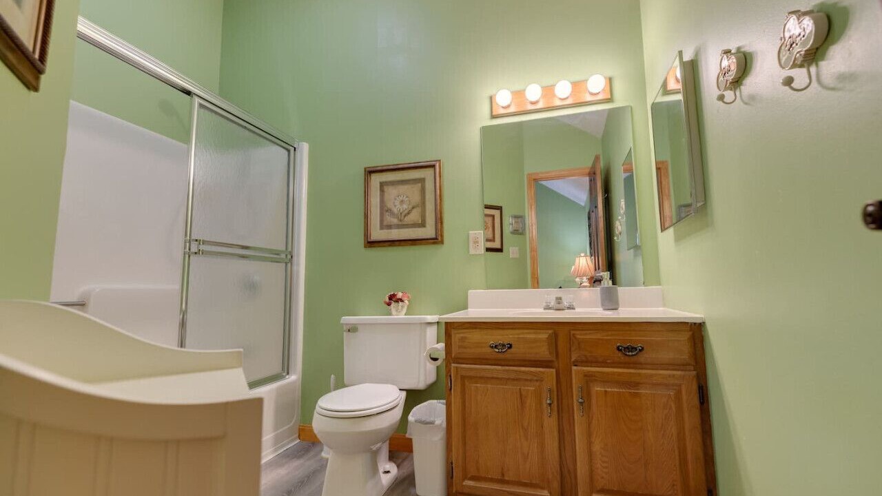 Photo of Bathroom in North Woodstock