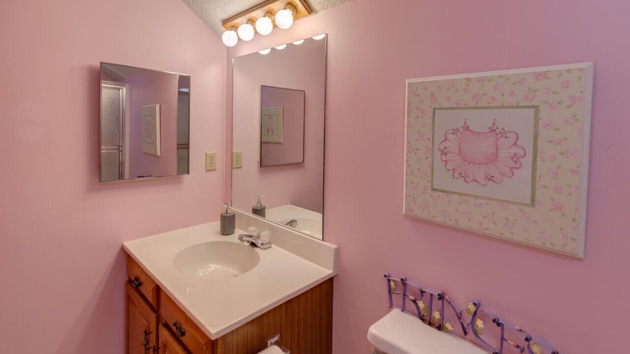 Photo of Bathroom in North Woodstock