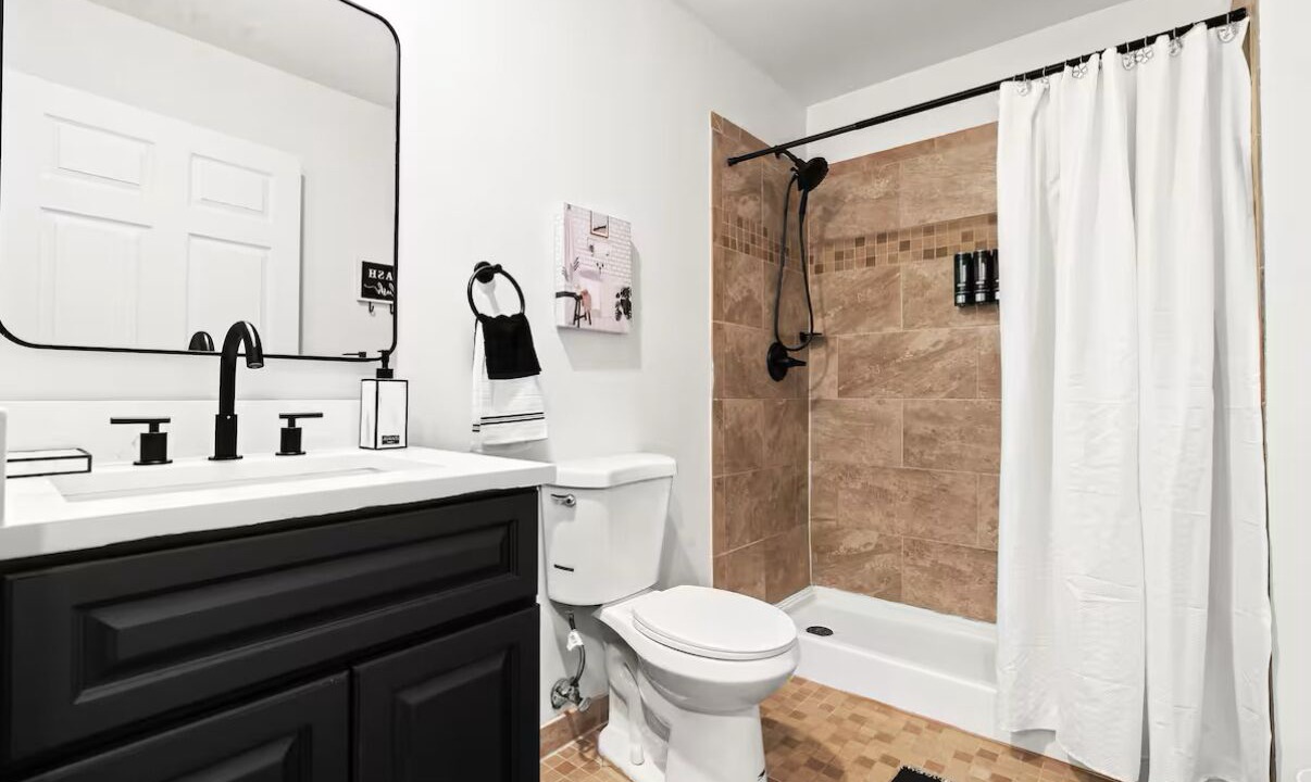 Photo of Bathroom in Drayton Plains