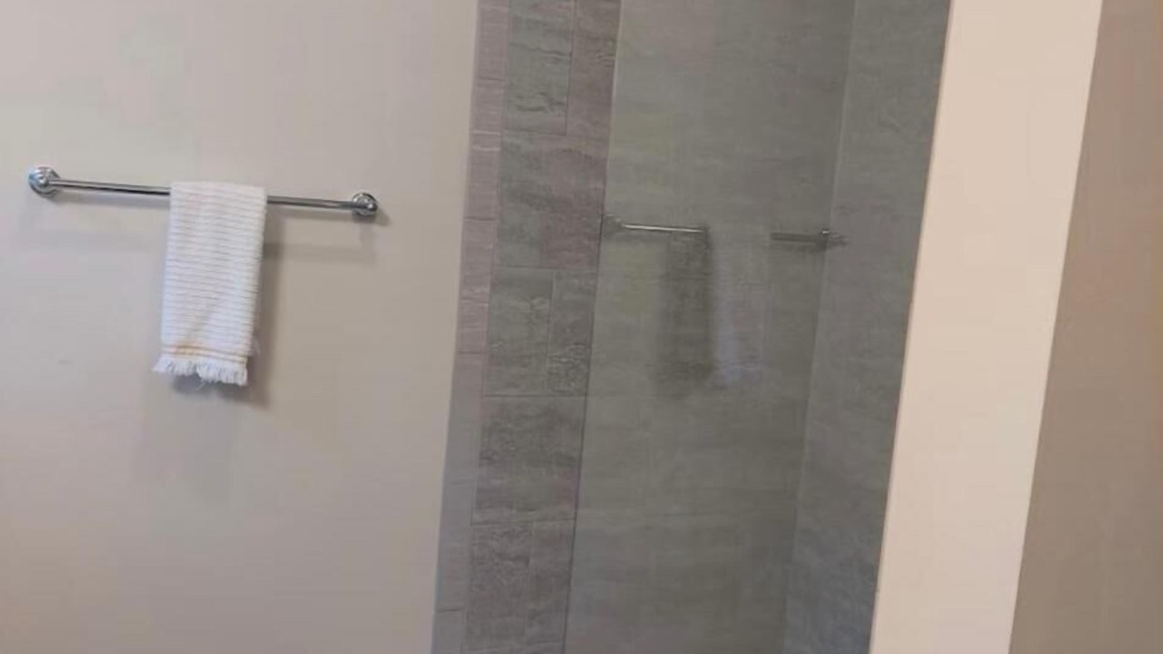 Photo of Bathroom in Jay