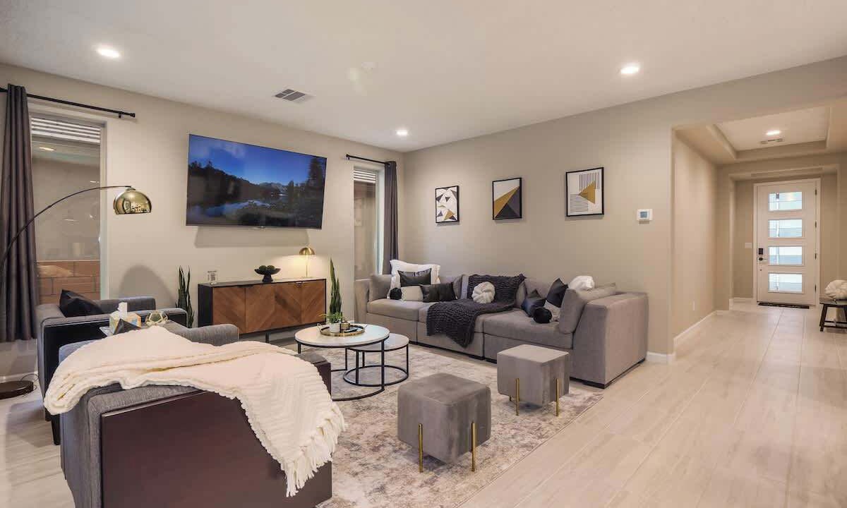 Photo of Livingroom in Mesa Del Sol Innovation Park