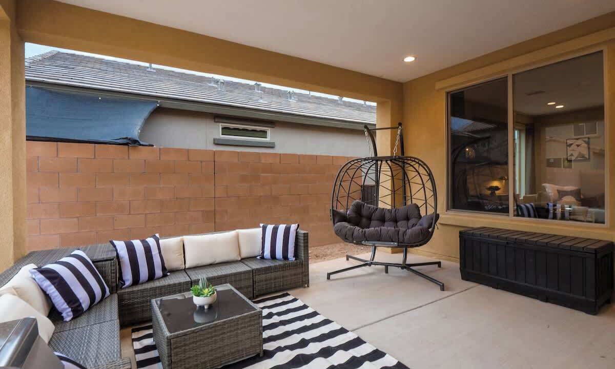 Photo of Patio Balcony in Mesa Del Sol Innovation Park