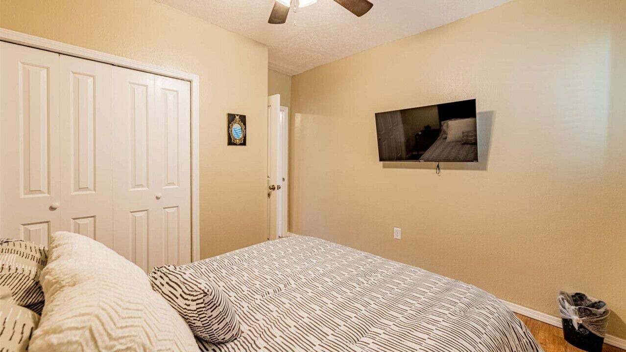 Photo of Bedroom in Albuquerque