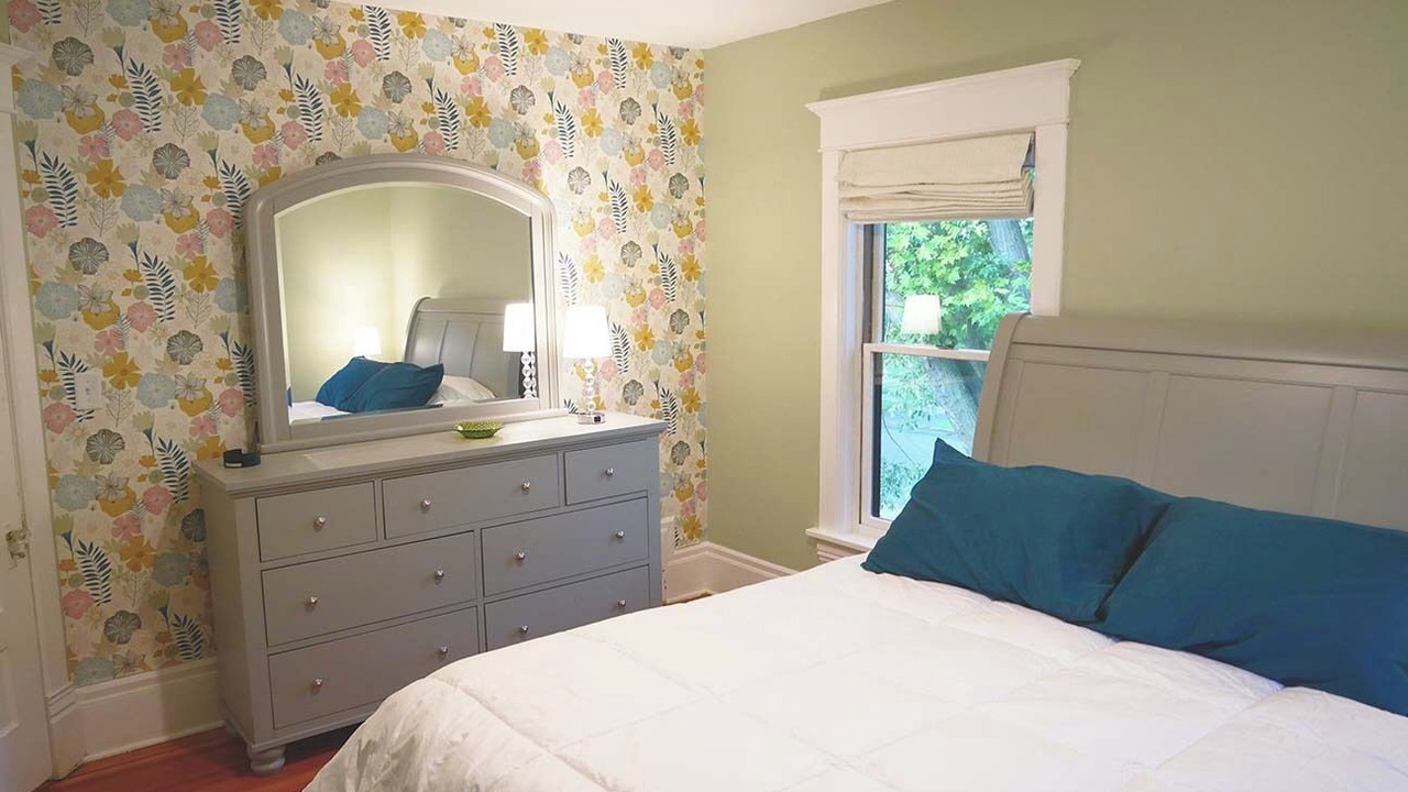Photo of Bedroom in Hudson