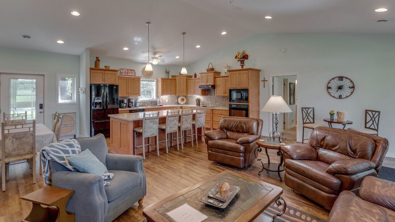 Photo of Livingroom in Breezy Point