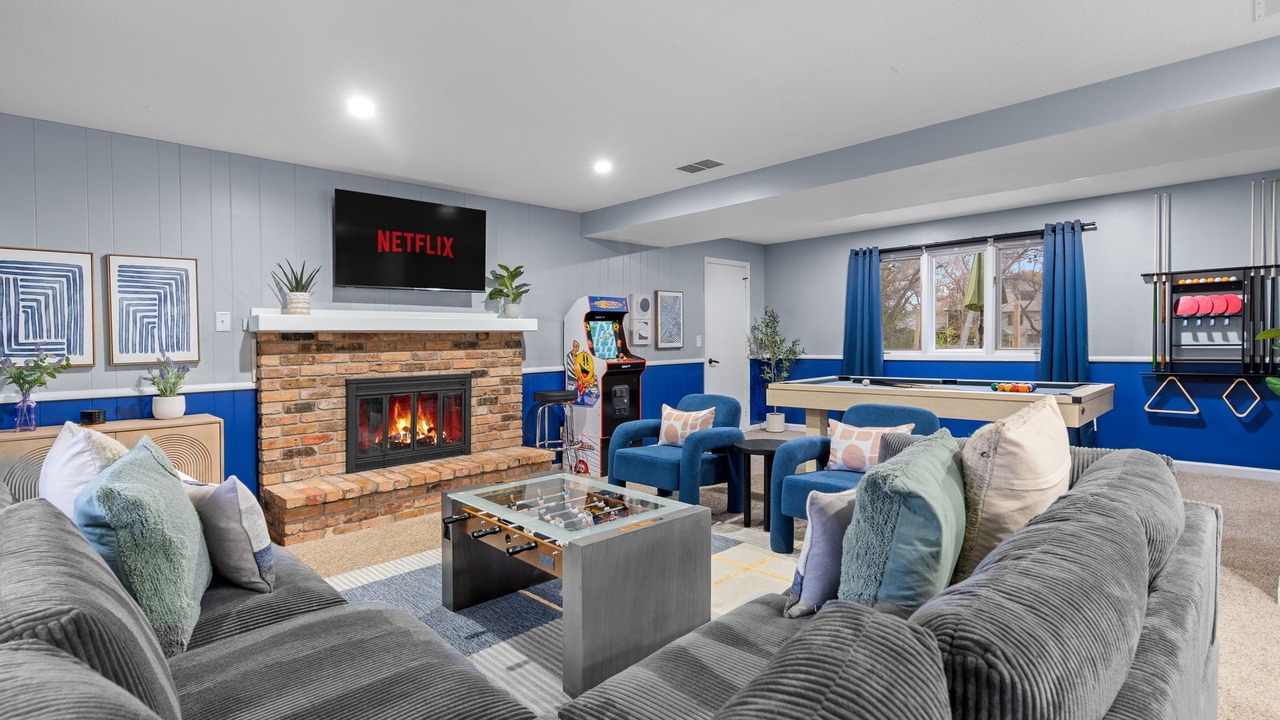 Photo of Livingroom in Brooklyn Park
