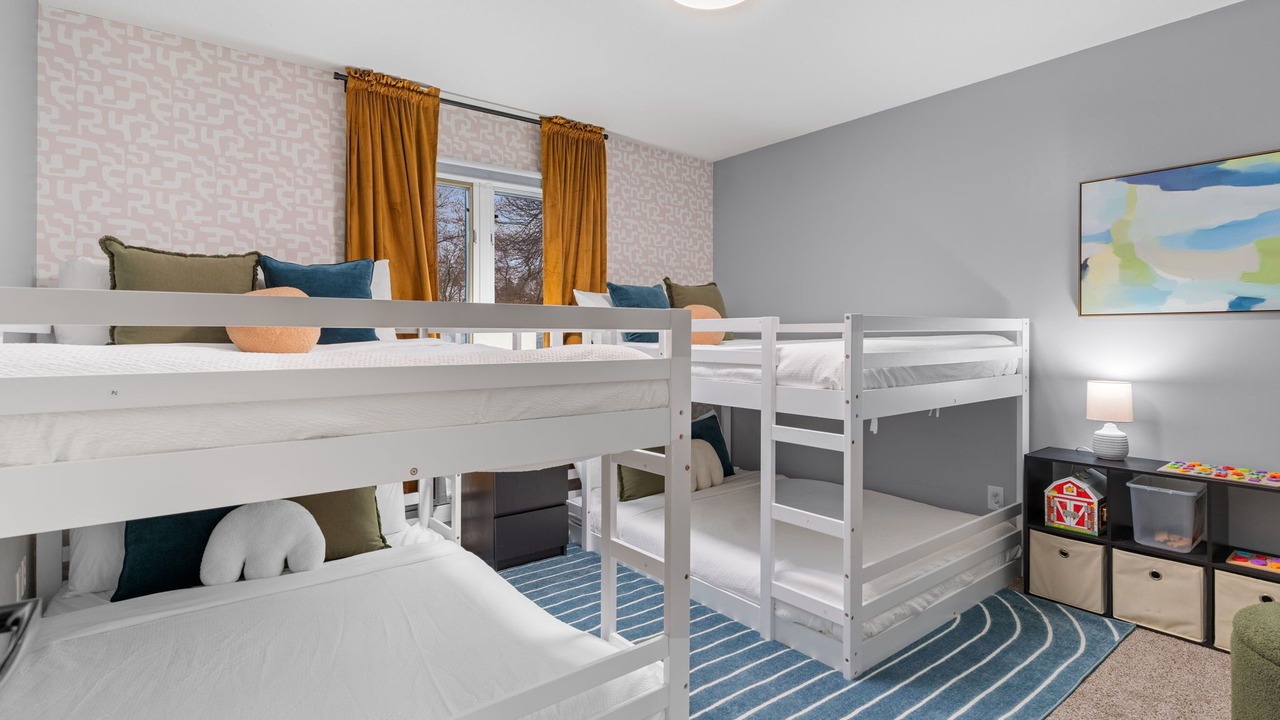 Photo of Bedroom in Brooklyn Park