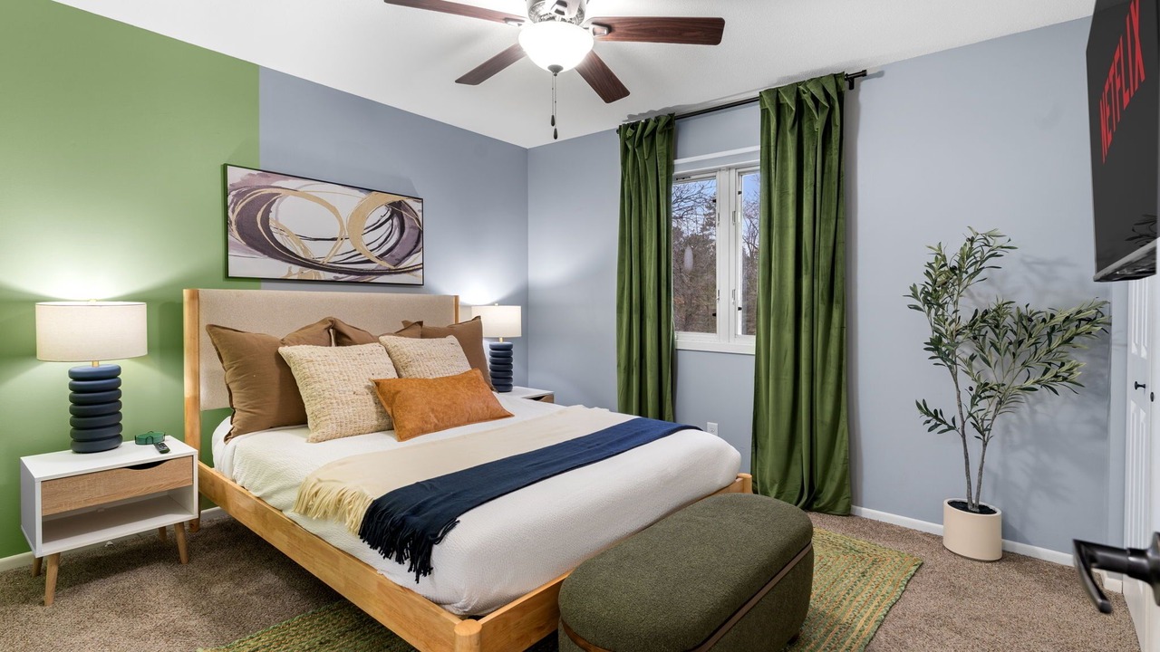 Photo of Bedroom in Brooklyn Park