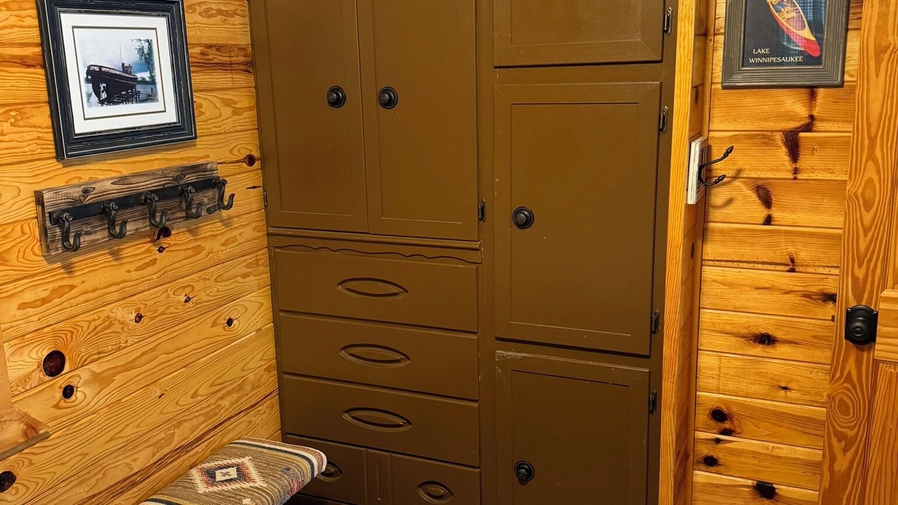Photo of Bedroom in Spooner