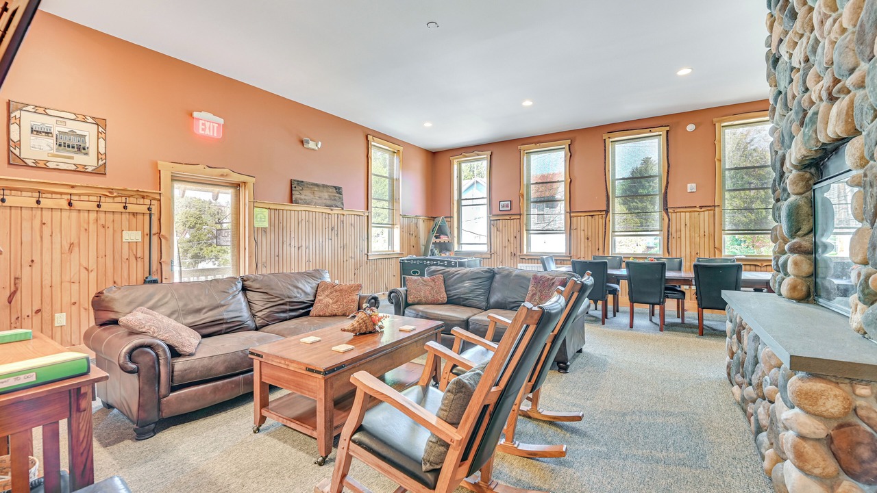 Photo of Livingroom in Chestertown