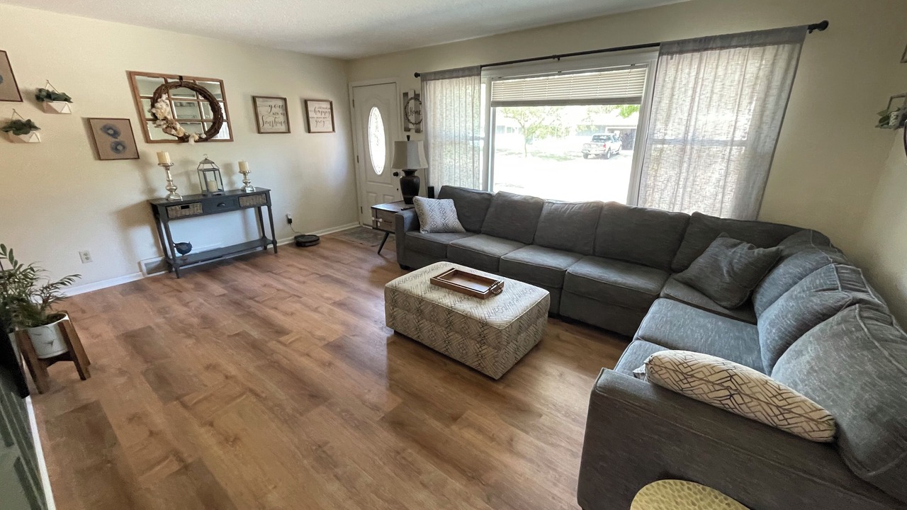 Photo of Livingroom in Menomonie
