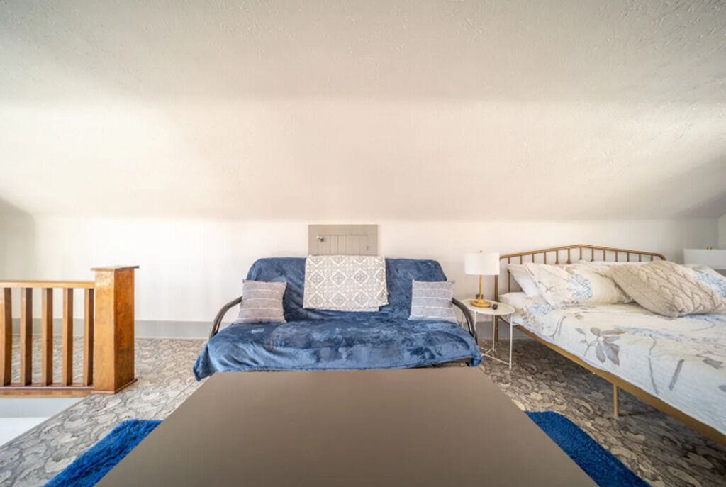 Photo of Bedroom in Highland Square