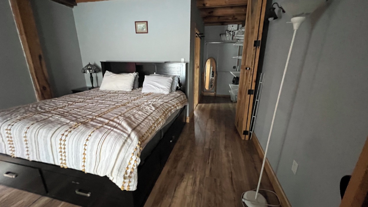 Photo of Bedroom in Brookfield