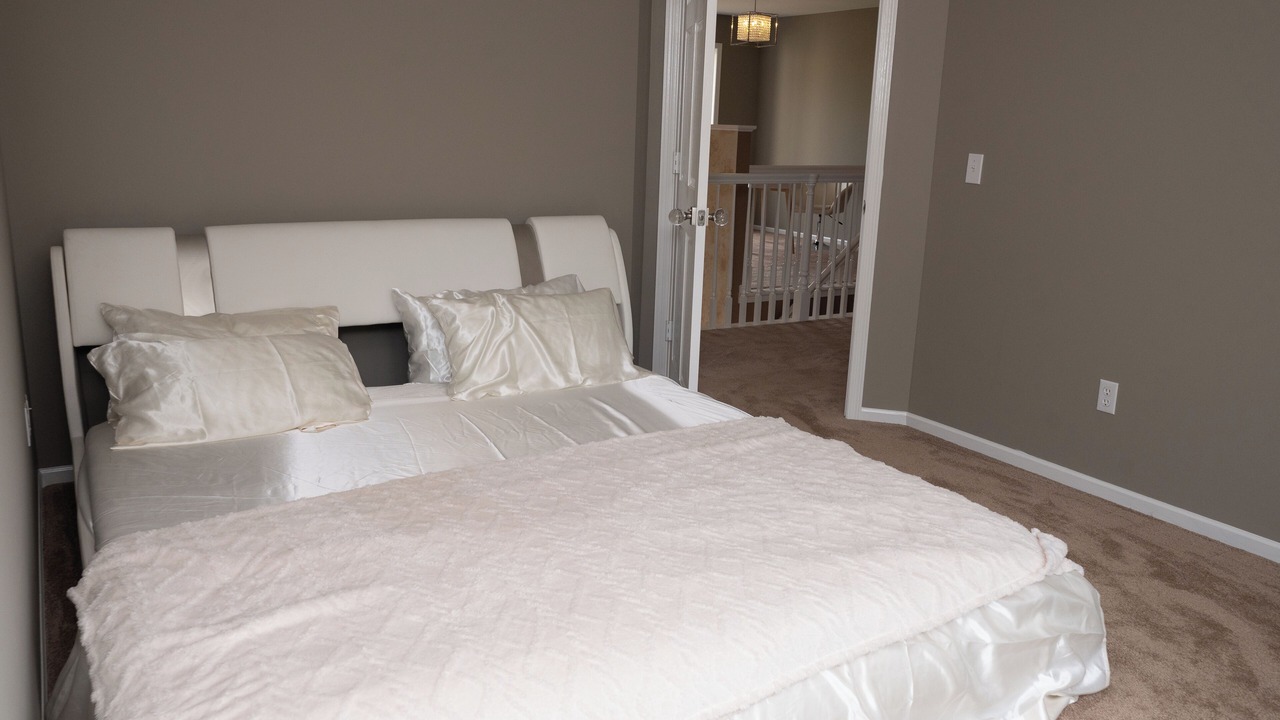 Photo of Bedroom in Hudson