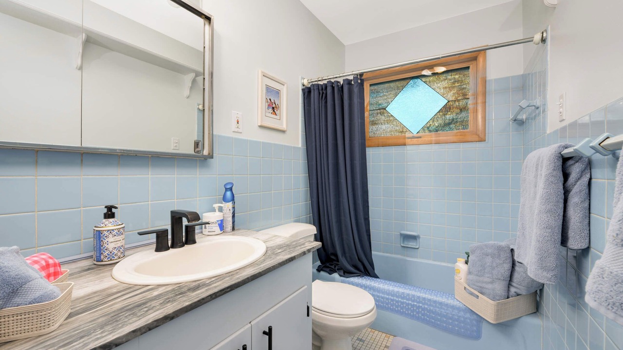 Photo of Bathroom in Highland