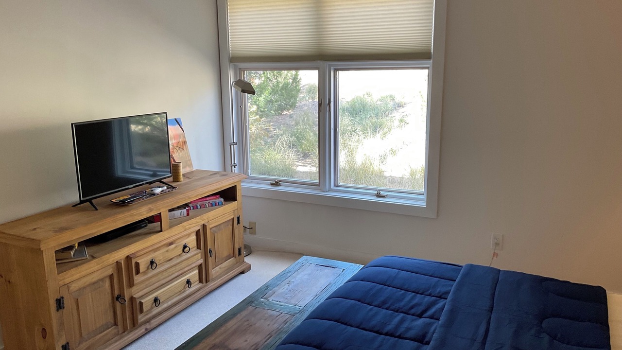 Photo of Bedroom in Nambe Pueblo