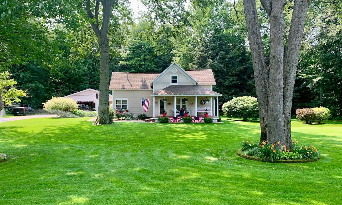 Photo of Outdoor in Montague