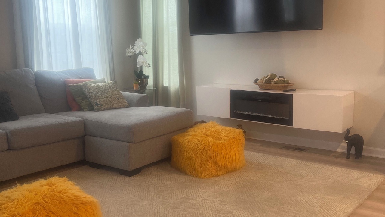 Photo of Livingroom in Laurel
