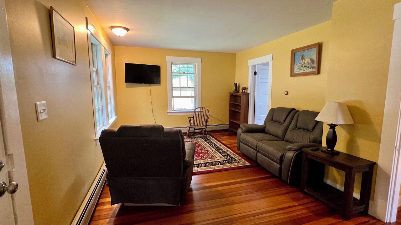 Photo of Livingroom in Northfield