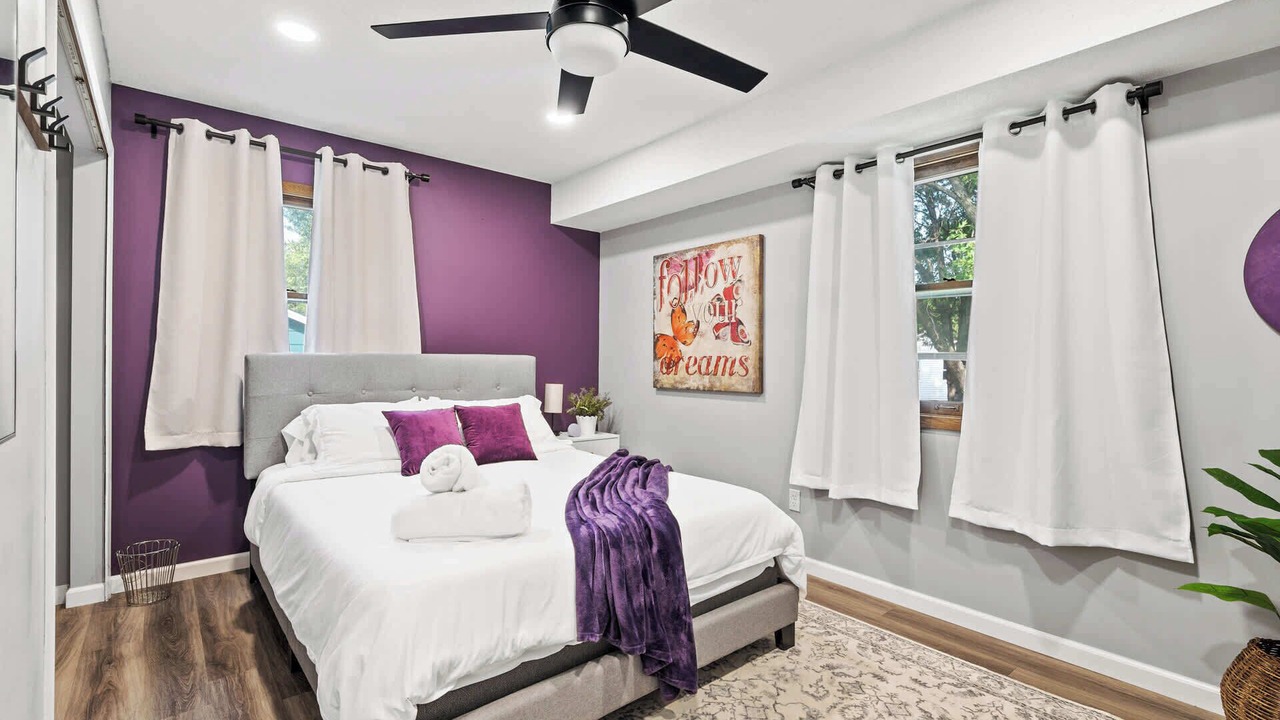 Photo of Bedroom in Maple Grove
