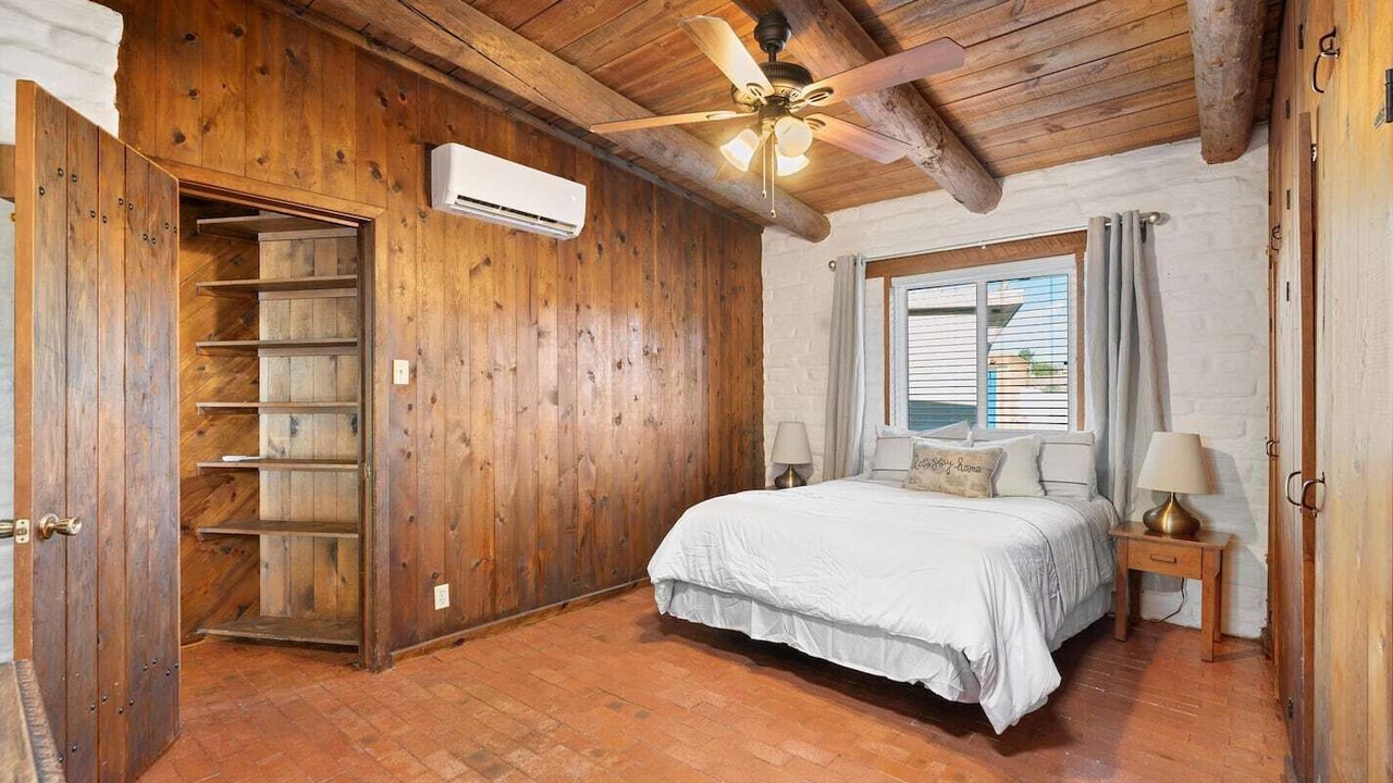 Photo of Bedroom in Corrales
