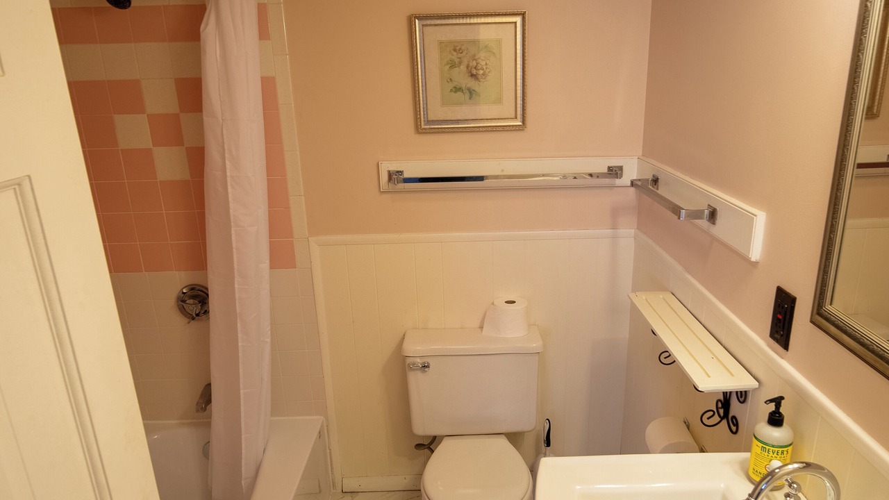Photo of Bathroom in West Dover