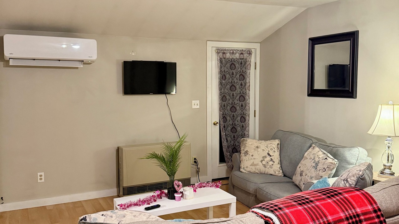 Photo of Livingroom in Alburg