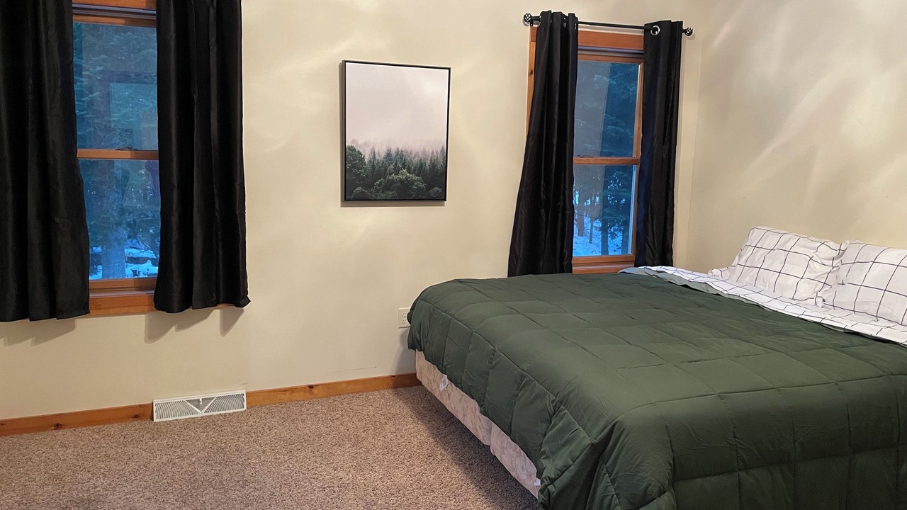 Photo of Bedroom in Thendara