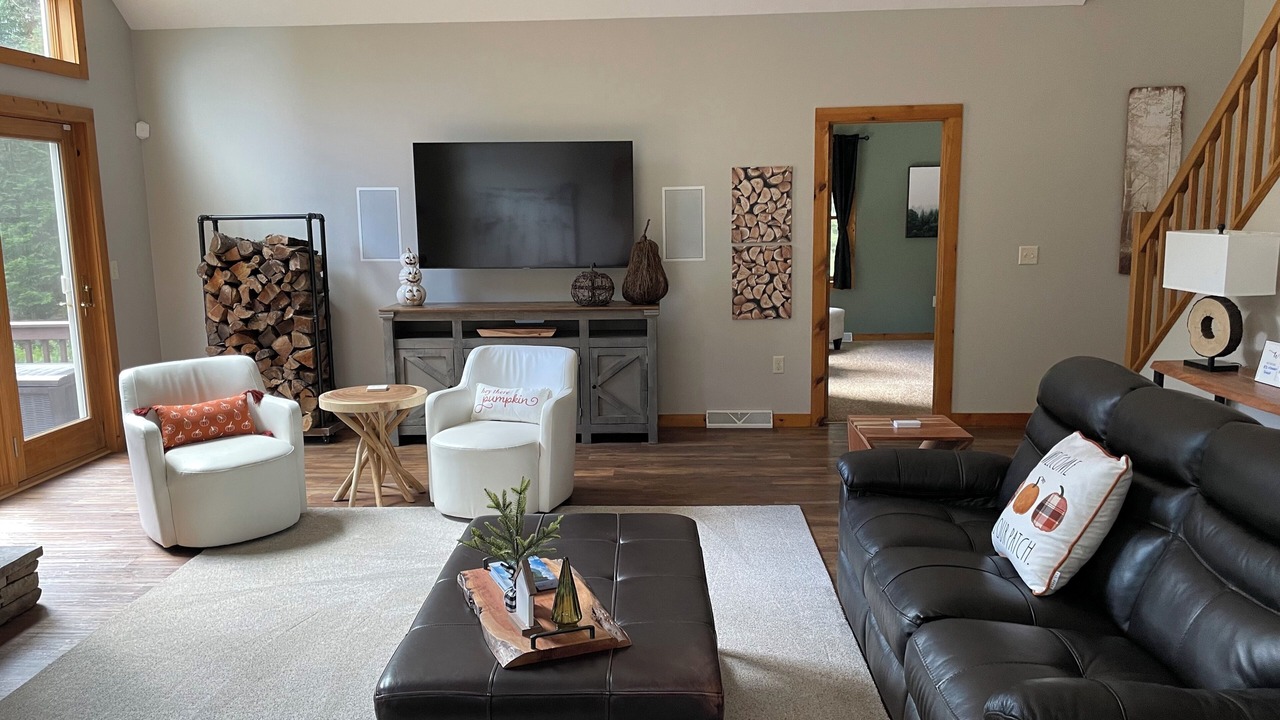 Photo of Livingroom in Thendara