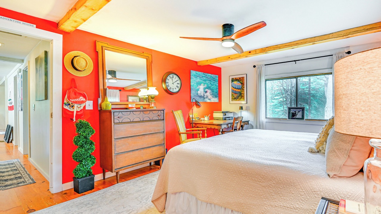 Photo of Bedroom in Gloversville