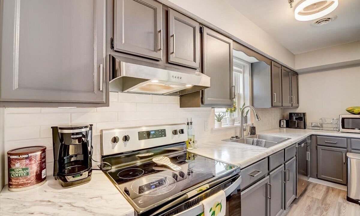 Photo of Kitchen in Regent