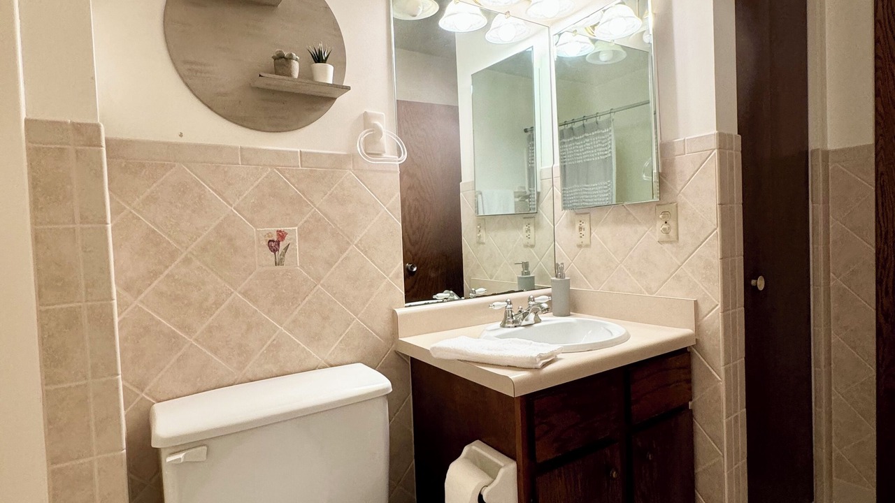 Photo of Bathroom in Northwestern Precinct