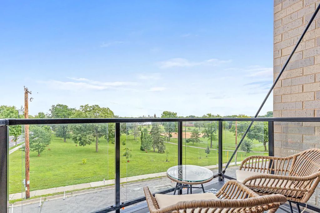 Photo of Outdoor in Kingfield