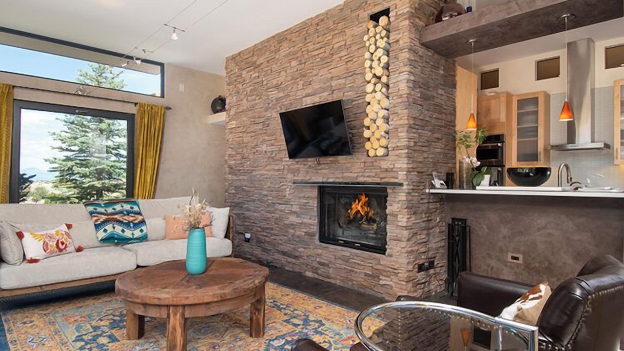 Photo of Livingroom in Chupadero